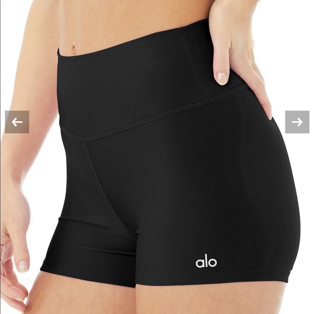 ALO High-Waist Airlift Short